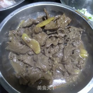 酸菜牛肉的做法步骤：3