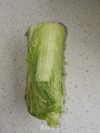 清炒白菜的做法步骤：1