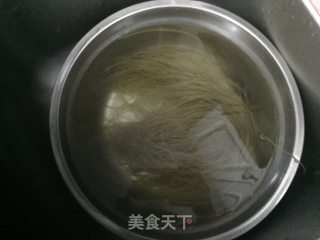 砂鍋五花肉白菜粉絲的做法步骤：3