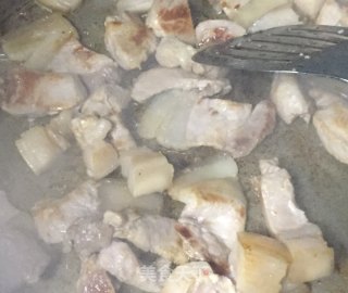 砂鍋五花肉白菜粉絲的做法步骤：4