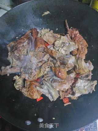 孜然鸭架的做法步骤：5