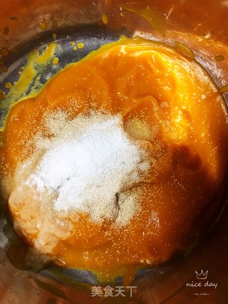 南瓜玫瑰花馒头的做法步骤：3