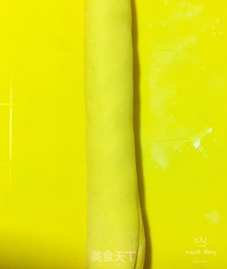 南瓜玫瑰花馒头的做法步骤：6