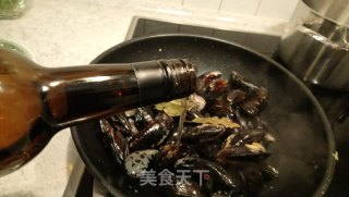 青口贝意面的做法步骤：4