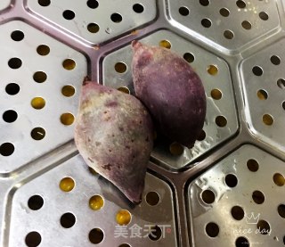 玉米紫薯沙拉的做法步骤：2