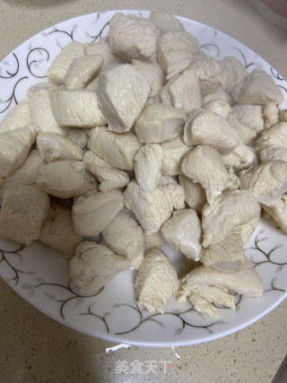 低脂鸡胸肉的做法步骤：1