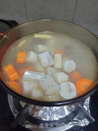 薰腊猪蹄煲山药的做法步骤：9