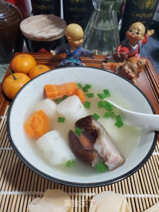 薰腊猪蹄煲山药的做法步骤：13