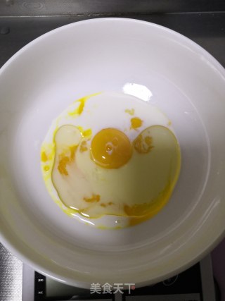 双色戚风的做法步骤：2