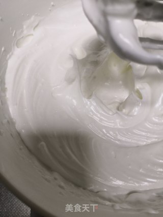 双色戚风的做法步骤：7