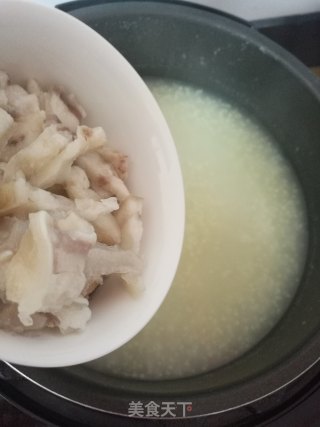 猪头肉韭菜二米粥的做法步骤：5