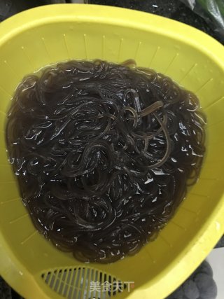 斋炒紫薯粉的做法步骤：2