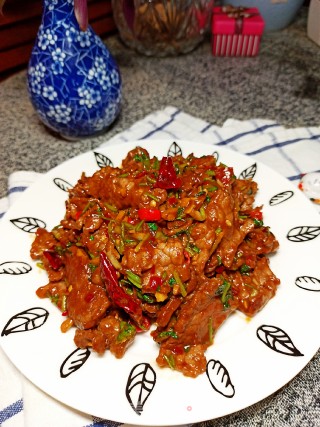 小炒牛肉的做法步骤：8