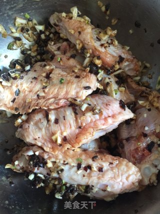 蒜蓉豆豉蒸鸡翅的做法步骤：9