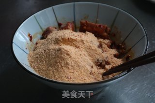 粉蒸排骨的做法步骤：2