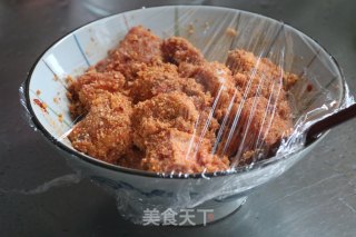 粉蒸排骨的做法步骤：4