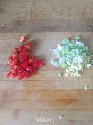 素炒豆芽的做法步骤：2