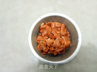 爆两样（虾仁肉片）的做法步骤：3