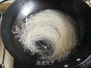 肉丸青菜面的做法步骤：3