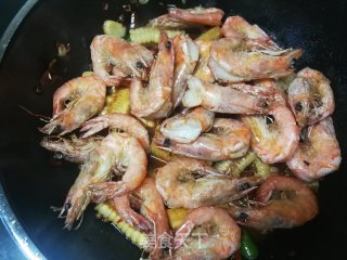 麻辣虾锅的做法步骤：27