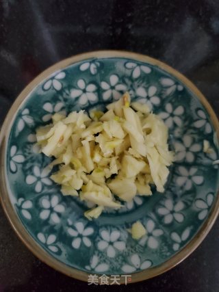 炒莴笋丝的做法步骤：2