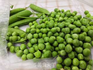 青豆炒马蹄的做法步骤：1