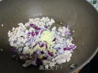 香辣肉丁酱的做法步骤：5