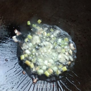 脆炒银耳的做法步骤：3