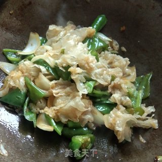 脆炒银耳的做法步骤：5
