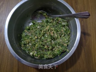 茴香猪肉馅饼的做法步骤：4