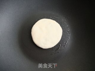 茴香猪肉馅饼的做法步骤：8