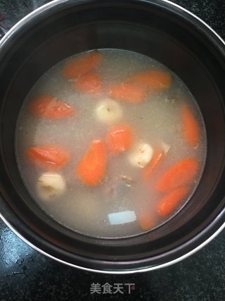 胡萝卜马蹄牛骨汤的做法步骤：8