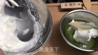 第四个抹茶味食谱--抹茶舒芙蕾松饼（无泡打粉版）的做法步骤：5