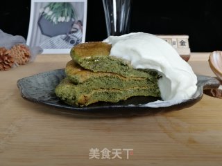 第四个抹茶味食谱--抹茶舒芙蕾松饼（无泡打粉版）的做法步骤：11