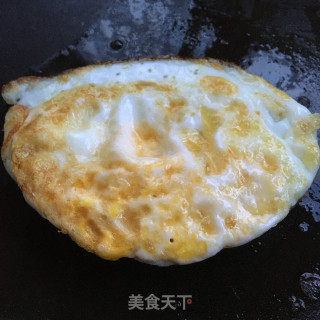 红油酸汤鸡蛋面的做法步骤：5