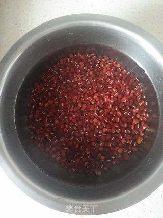 自制蜜红豆的做法步骤：1