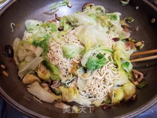 红烧鸡腿面的做法步骤：10