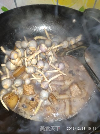 茨菇炖肉的做法步骤：7