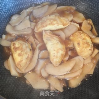 蛋饺烧杏鲍菇的做法步骤：5