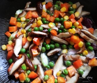杂蔬烩豆腐泡的做法步骤：6