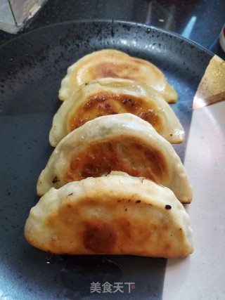 韭菜盒子的做法步骤：15
