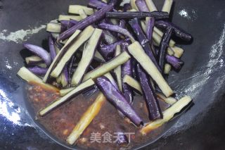 酱爆茄子的做法步骤：7