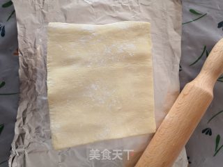 酥皮菠萝派的做法步骤：3