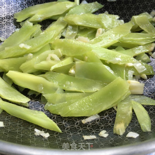 蚝油笋片的做法步骤：8