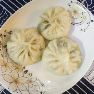 韭菜鸡蛋木耳素包子的做法步骤：12