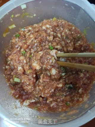 白菜烧肉丸的做法步骤：3
