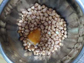 满口香花生的做法步骤：2