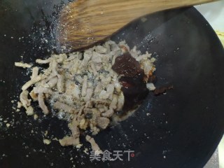 京酱肉丝的做法步骤：10