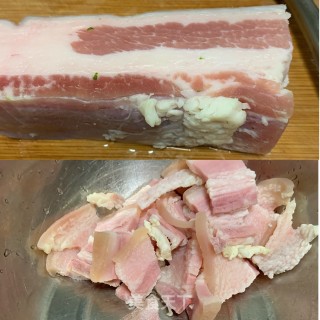 青椒茶干炒咸肉的做法步骤：2