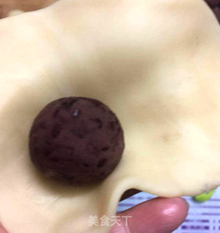 没有老婆的老婆饼，不用烤箱，也能酥得掉渣的做法步骤：11
